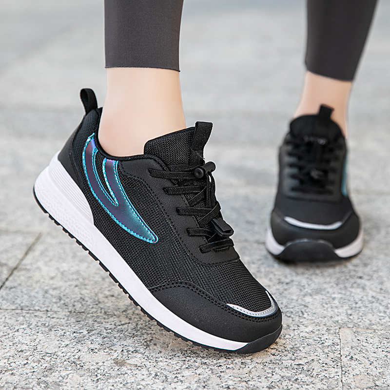 Sepatu Olahraga Wanita Moccass - Outdoor Sport News ulasan dan harga