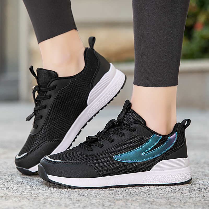 Sepatu Olahraga Wanita Moccass - Outdoor Sport News ulasan dan harga