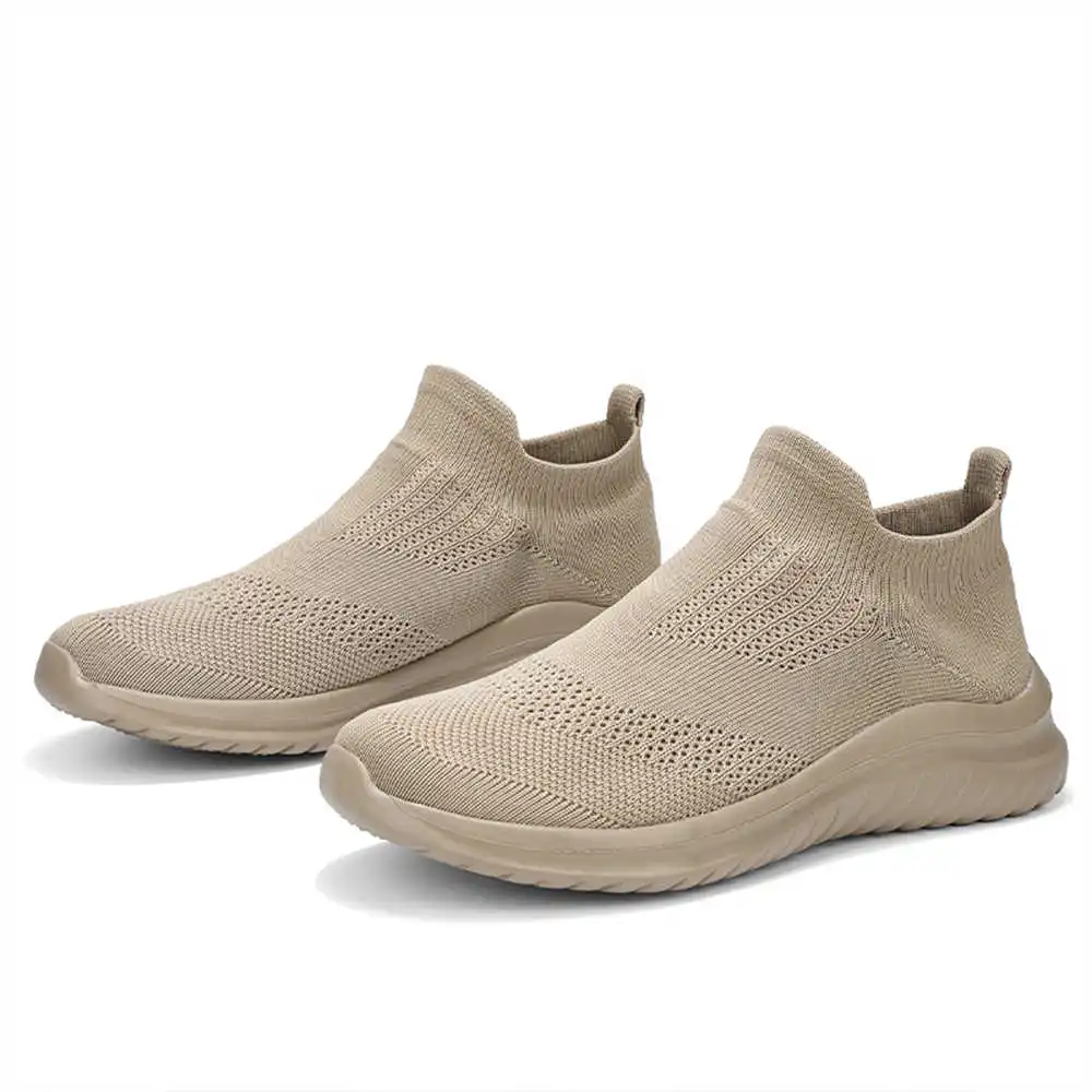 Sepatu olahraga pria, krem lem - Outdoor Sport Name ulasan dan harga